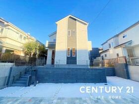 東京都町田市金井ヶ丘３丁目