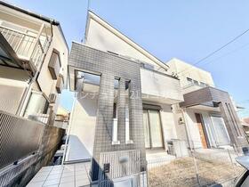 東京都八王子市元八王子町３丁目