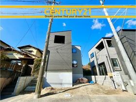 福岡県大野城市乙金東３丁目