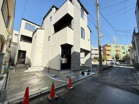 東京都葛飾区東新小岩８丁目