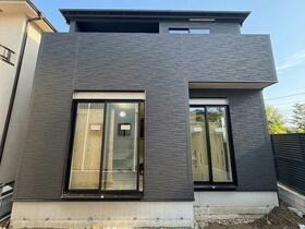 埼玉県草加市中根３丁目