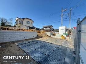 千葉県成田市加良部４丁目