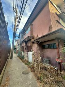 東京都世田谷区鎌田２丁目