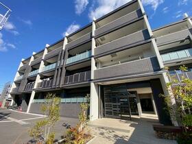 ・リコット梅坪