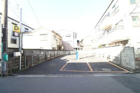 東京都府中市紅葉丘３丁目