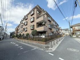 ライオンズマンション西新井本町　４０５号室