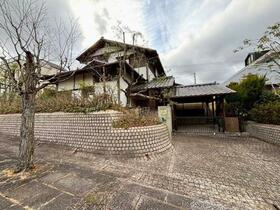 兵庫県三田市弥生が丘１丁目