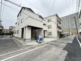 東京都足立区新田１丁目