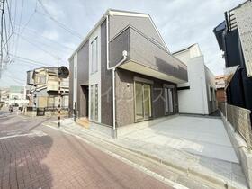 東京都足立区本木２丁目