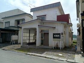 青森県青森市金沢３丁目