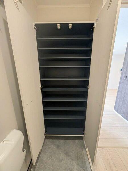 detached 東京都狛江市駒井町２丁目

地図を見る