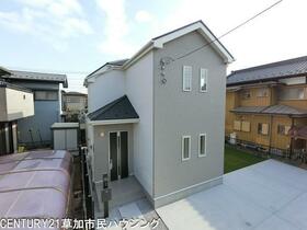 埼玉県草加市長栄３丁目