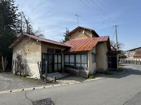 青森県弘前市大字桔梗野１丁目