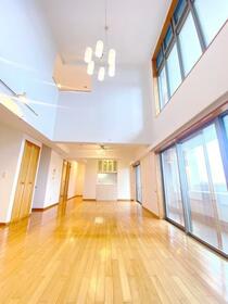 ２階建　メゾネットマンション　シーズガーデン千城台