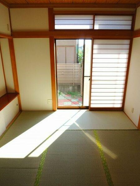 detached 東京都国分寺市内藤１丁目

地図を見る