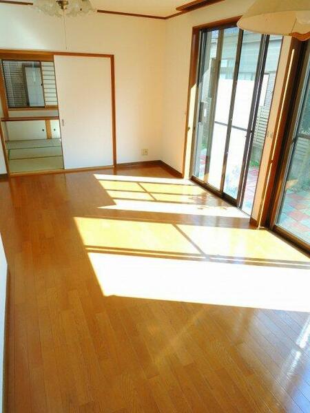 detached 東京都国分寺市内藤１丁目

地図を見る