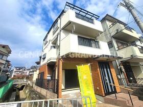 大阪府高槻市宮田町１丁目