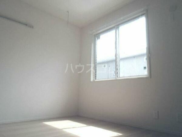 apartment 埼玉県南埼玉郡宮代町本田２丁目
地図を見る