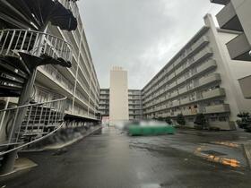 吉祥院ガーデンハイツＢ棟