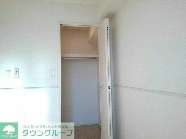 apartment 埼玉県三郷市彦野１丁目
地図を見る