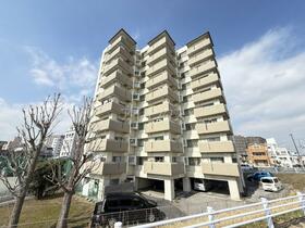 ニューハイツ中川　９０１号室