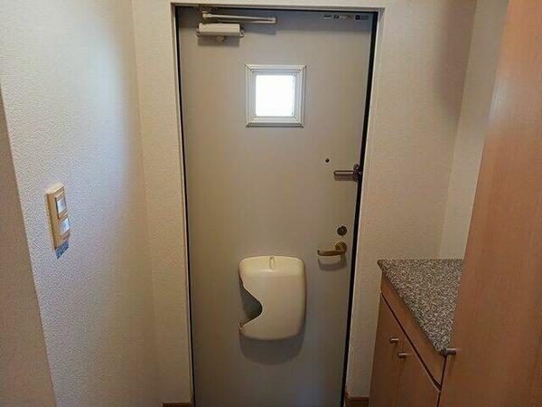 apartment 埼玉県久喜市久喜中央２丁目２－６ ＹＡＯＲＩビル１Ｆ