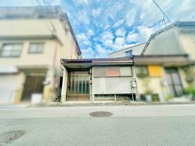 大阪府堺市堺区石津町２丁