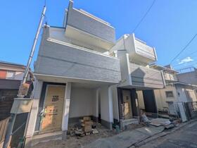 神奈川県横浜市金沢区釜利谷東１丁目