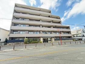 コスモ金町ロイヤルコート　３階