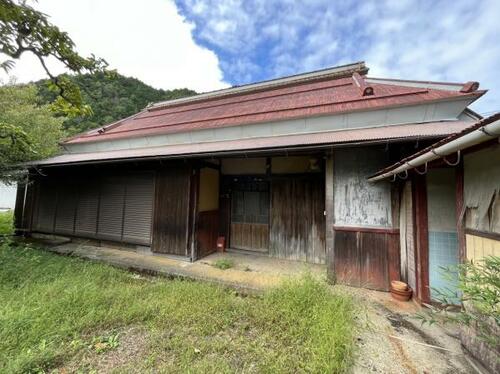 Land, Higashiomi, Shiga