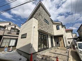 神奈川県横浜市港北区富士塚１丁目