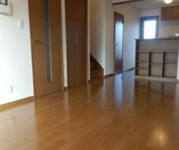 detached 東京都国分寺市北町３丁目

地図を見る