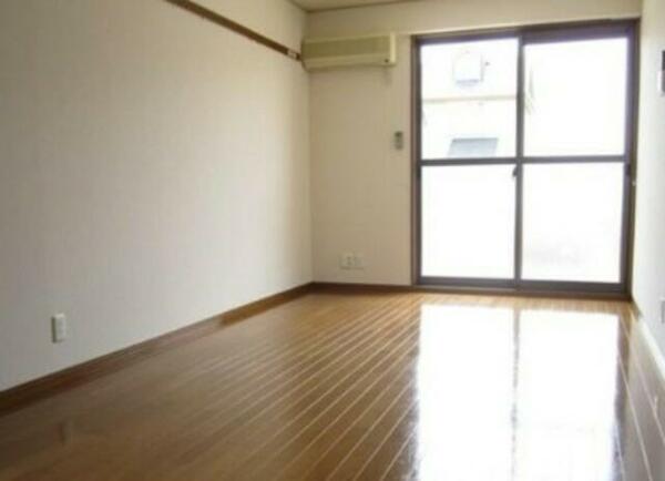 detached 東京都国分寺市北町３丁目

地図を見る