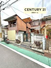 奈良県北葛城郡上牧町服部台３丁目