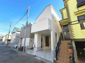 東京都世田谷区粕谷３丁目