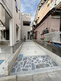 埼玉県川口市元郷３丁目