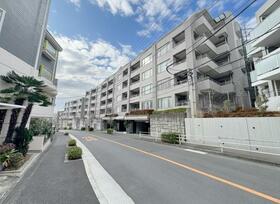 ヒルズ新百合ヶ丘　専有面積１００平米超