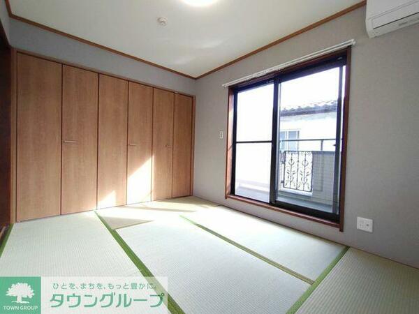 detached 東京都日野市新町３丁目

地図を見る