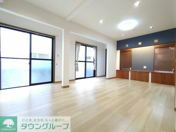 detached 東京都日野市新町３丁目

地図を見る