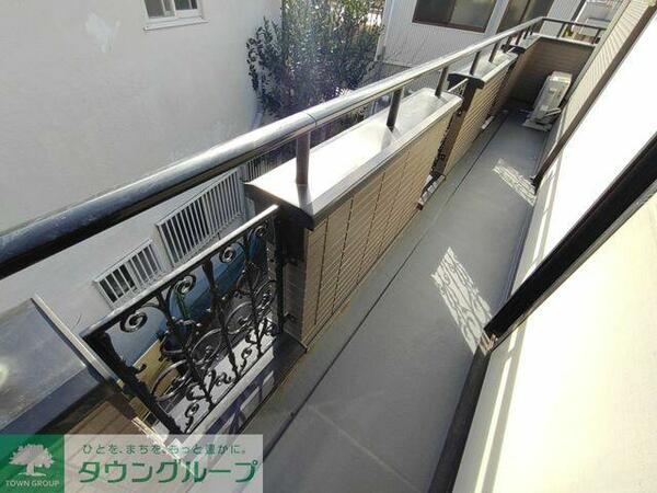 detached 東京都日野市新町３丁目

地図を見る