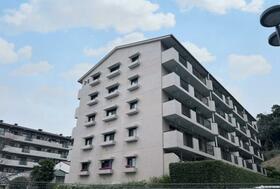 磯子杉田台団地３街区５号棟