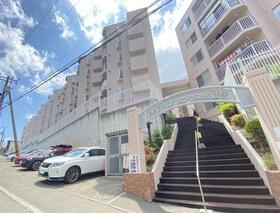 エメラルドグリーンヒルズ平岸　２号棟