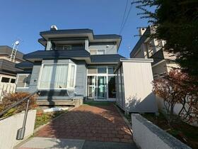 北海道札幌市南区南沢三条１丁目