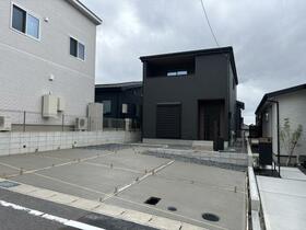 愛知県瀬戸市塩草が丘４丁目