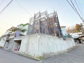 東京都町田市西成瀬３丁目