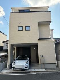 大阪府堺市西区浜寺石津町中５丁