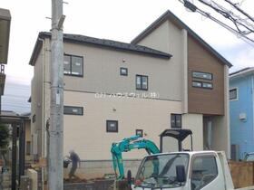 埼玉県上尾市大字小泉