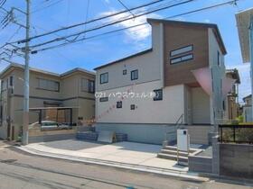 埼玉県上尾市大字小泉
