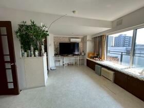 ドミール南１６条