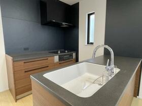 愛知県名古屋市北区川中町